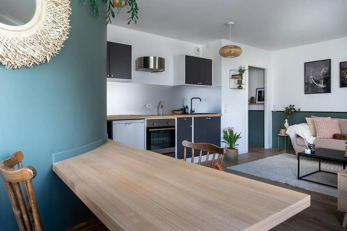 Annecy, Calme, Terrasse, Parking Box Apartment 0*, Annecy France